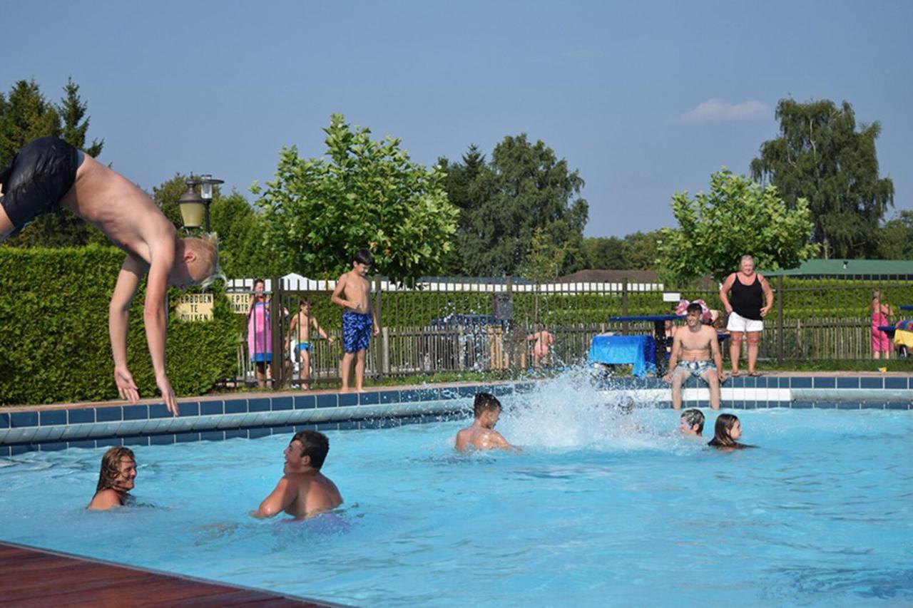 6-persoons Veluwe Villa Voorthuizen Buitenkant foto
